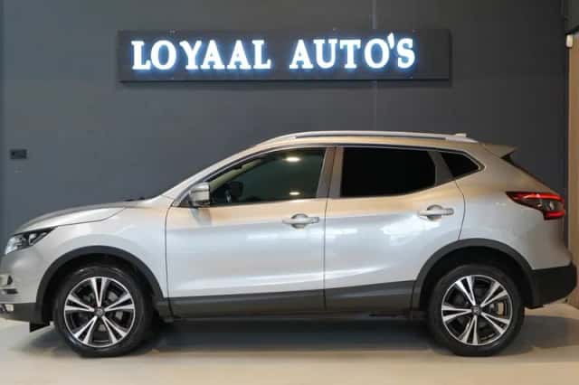 Nissan Qashqai (2018) thumbnail 5
