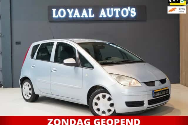 Mitsubishi Colt (2005) thumbnail 1
