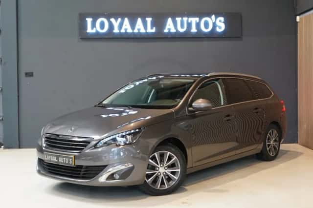 Peugeot 308 (2016) thumbnail 4