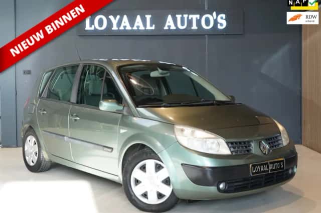 Renault Scénic (2004) thumbnail 1