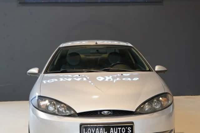 Ford Cougar (1999) thumbnail 3