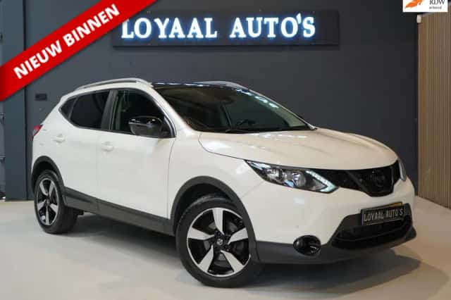Nissan Qashqai (2015) thumbnail 1