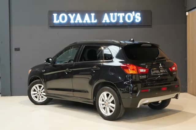 Mitsubishi ASX (2011) thumbnail 6