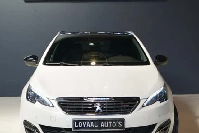 Peugeot 308 (2016) thumbnail 3