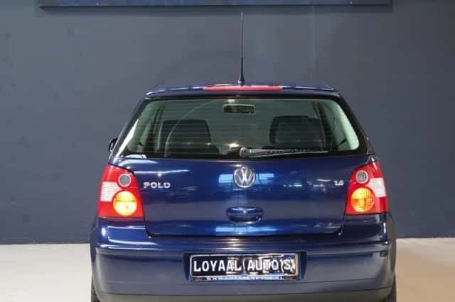 Volkswagen Polo (2002) thumbnail 6