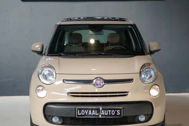 Fiat 500L (2013) thumbnail 3