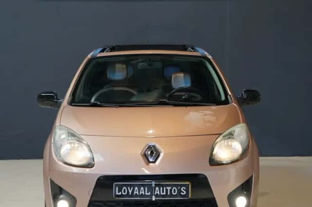 Renault Twingo (2011) thumbnail 3