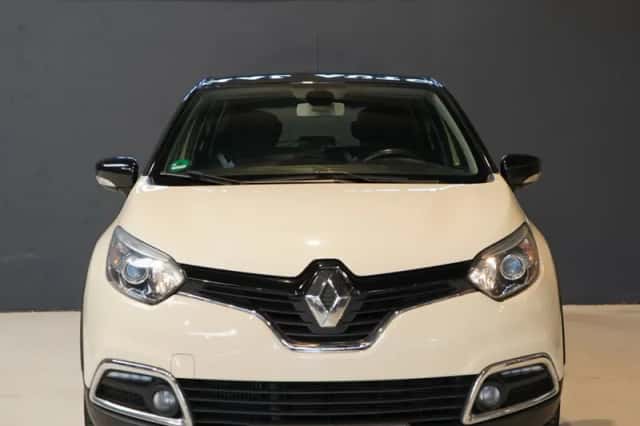 Renault Captur (2014) thumbnail 3