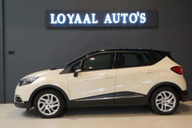 Renault Captur (2014) thumbnail 5