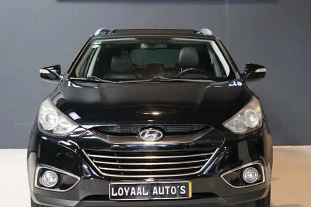Hyundai ix35 (2013) thumbnail 3