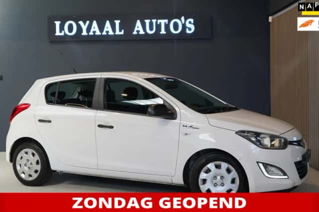 Hyundai i20 (2012) thumbnail 1