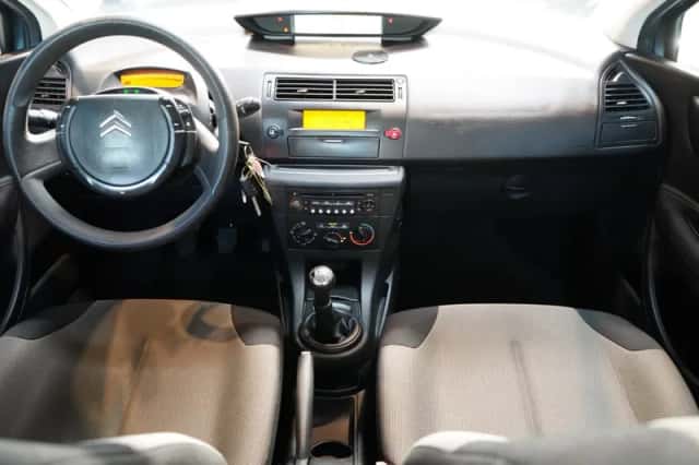 Citroën C4 (2007) thumbnail 2