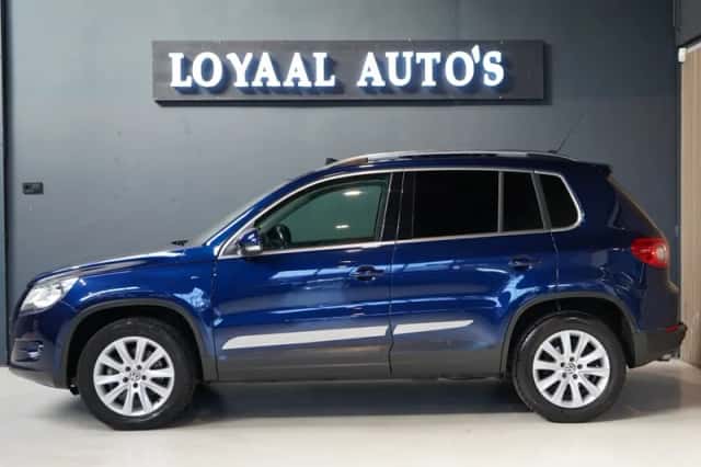 Volkswagen Tiguan (2009) thumbnail 5