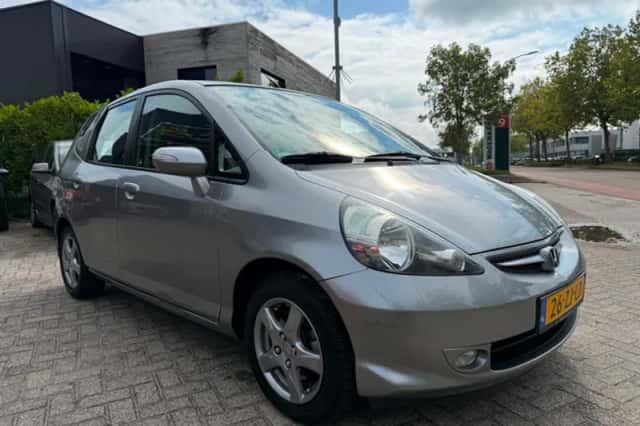 Honda Jazz (2008) thumbnail 2