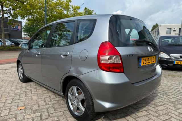 Honda Jazz (2008) thumbnail 4