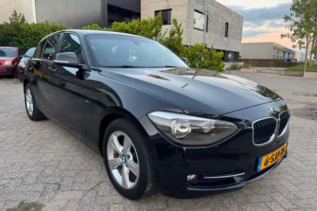 BMW 1-Serie (2013) thumbnail 2
