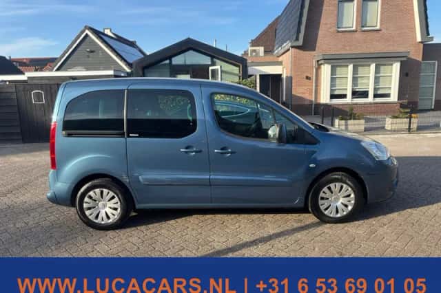 Citroën Berlingo (2011) thumbnail 6