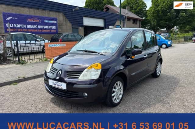 Renault Modus (2005) thumbnail 1