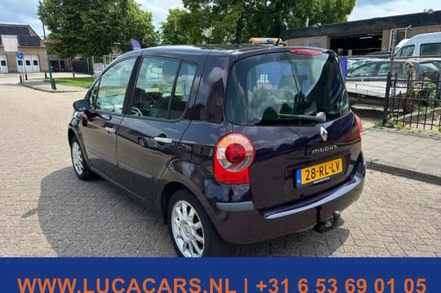 Renault Modus (2005) thumbnail 4
