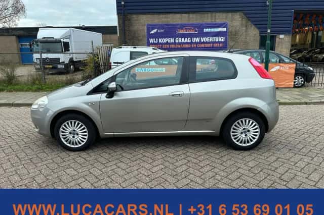 Fiat Grande Punto (2007) thumbnail 5