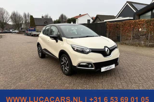 Renault Captur (2013) thumbnail 2