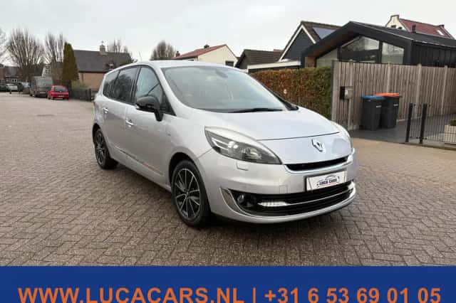 Renault Grand Scénic (2012) thumbnail 2