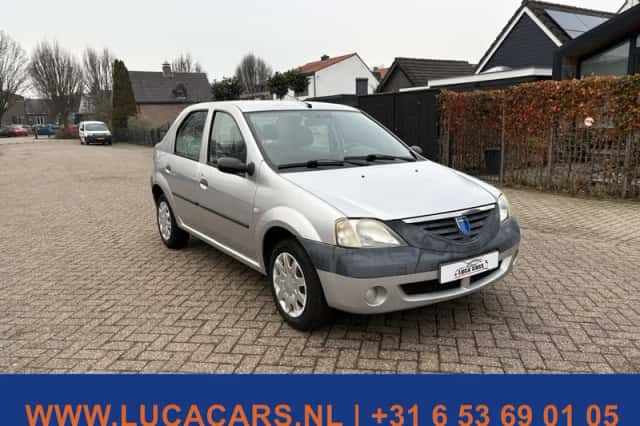 Dacia Logan (2006) thumbnail 2