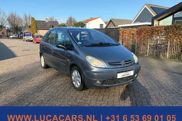 Citroën Xsara Picasso (2003) thumbnail 2