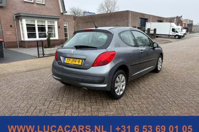 Peugeot 207 (2009) thumbnail 3