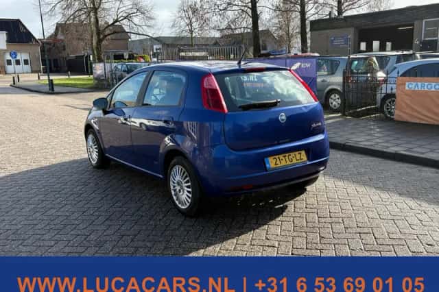 Fiat Grande Punto (2006) thumbnail 3