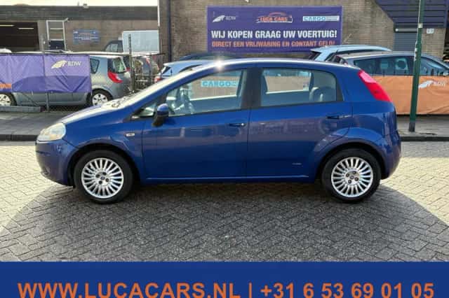 Fiat Grande Punto (2006) thumbnail 5