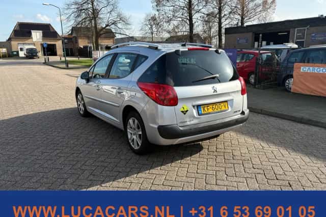 Peugeot 207 (2009) thumbnail 4