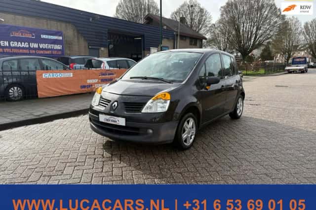 Renault Modus (2004) thumbnail 1