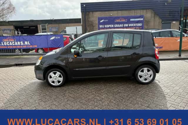 Renault Modus (2004) thumbnail 5