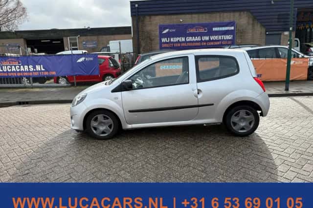 Renault Twingo (2011) thumbnail 5