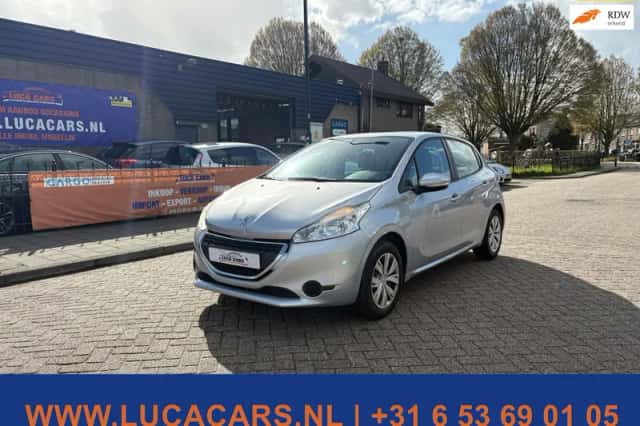 Peugeot 208 (2013) thumbnail 1