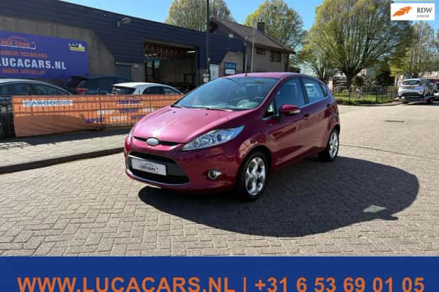 Ford Fiesta (2009) thumbnail 1