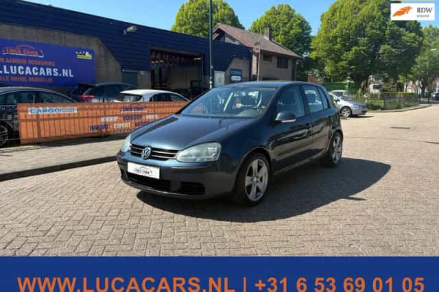 Volkswagen Golf (2004) thumbnail 1