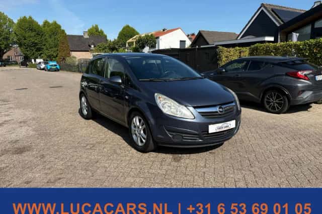 Opel Corsa (2007) thumbnail 2