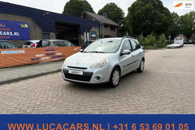 Renault Clio (2010) thumbnail 1
