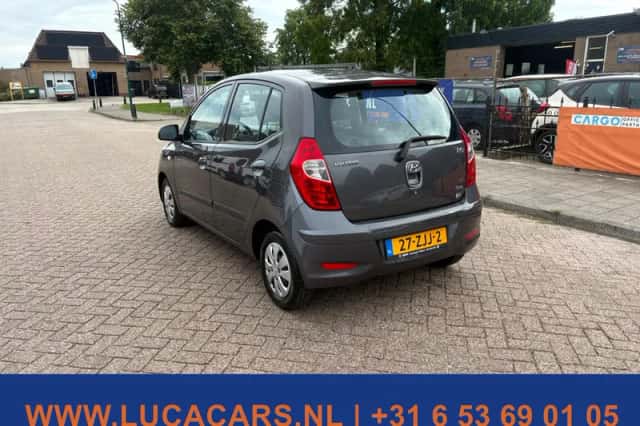 Hyundai i10 (2012) thumbnail 3