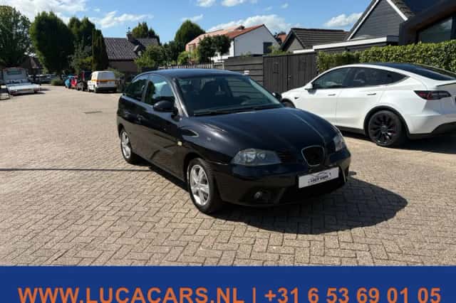 SEAT Ibiza (2007) thumbnail 2