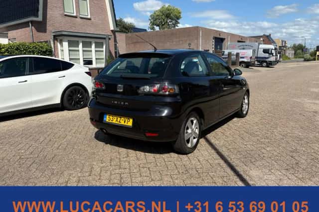 SEAT Ibiza (2007) thumbnail 3