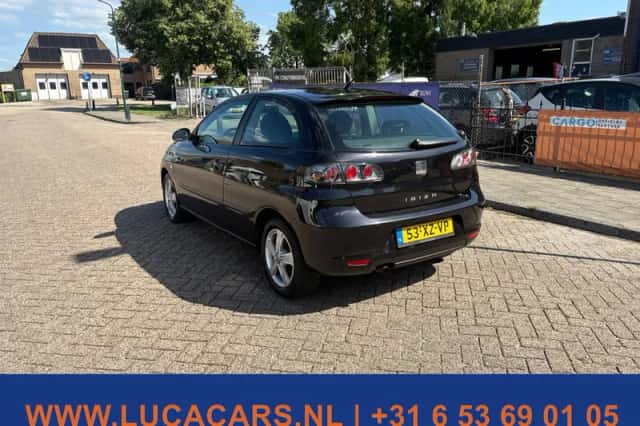 SEAT Ibiza (2007) thumbnail 4