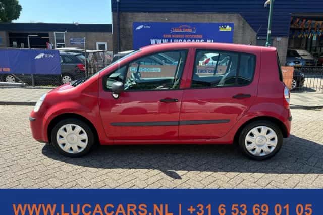 Renault Modus (2007) thumbnail 6