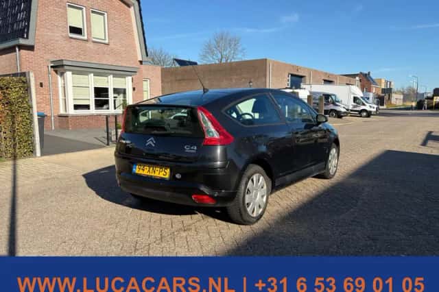 Citroën C4 (2007) thumbnail 4