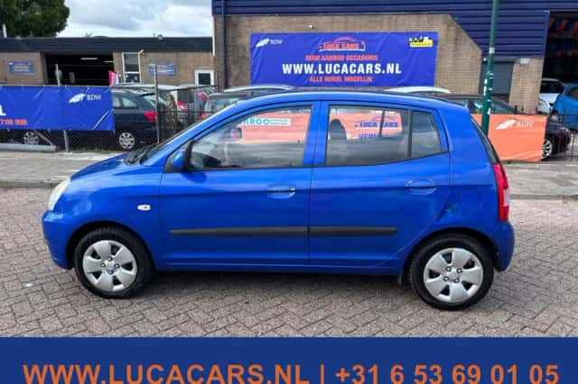 Kia Picanto (2006) thumbnail 5