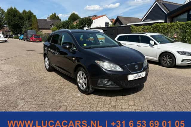 SEAT Ibiza (2011) thumbnail 2