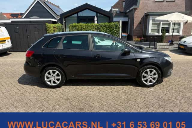 SEAT Ibiza (2011) thumbnail 5