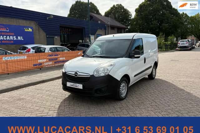 Opel Combo (2017) thumbnail 1